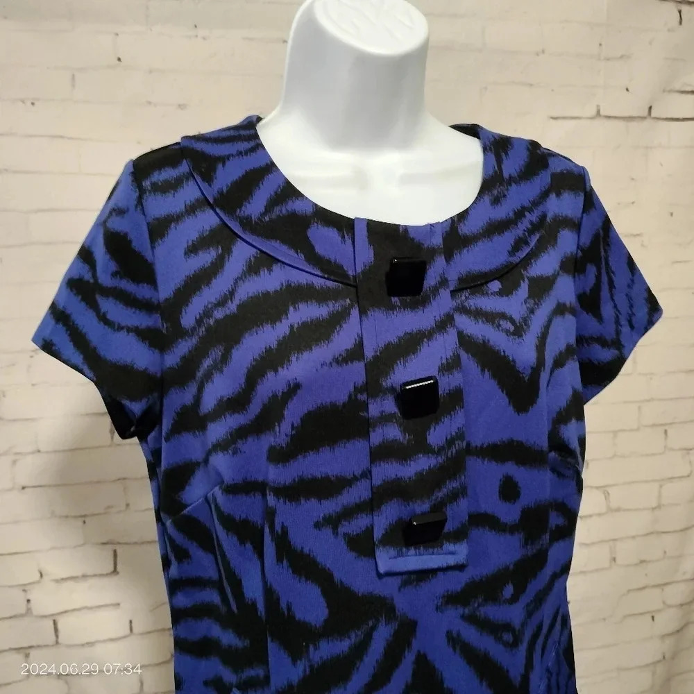Michael Kors Black/Blue Striped Animal Print Sheath Retro Dress Size 10 C0123
